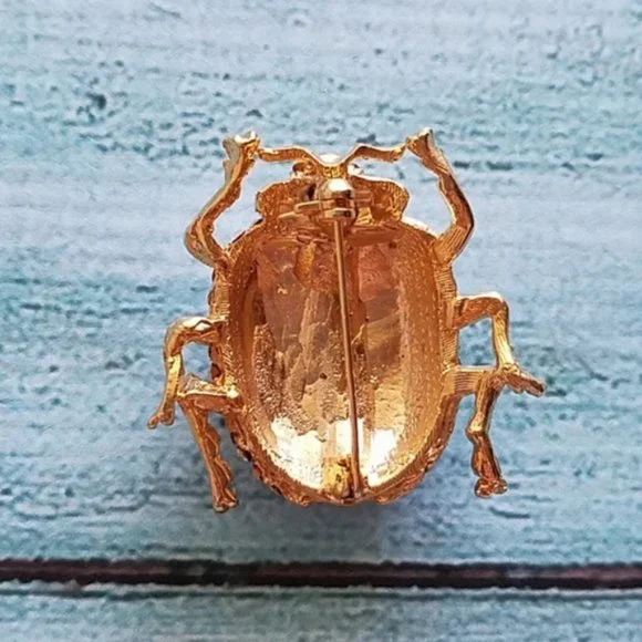 Vintage Rhinestone red white & gold Beetle Bug brooch pin - Picture 5 of 5